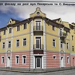 на пекарській * 科洛梅亚