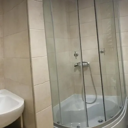 на пекарській * コロムィーヤ