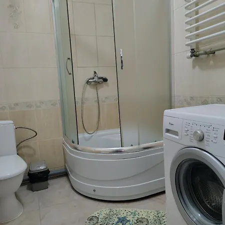 アパート на пекарській