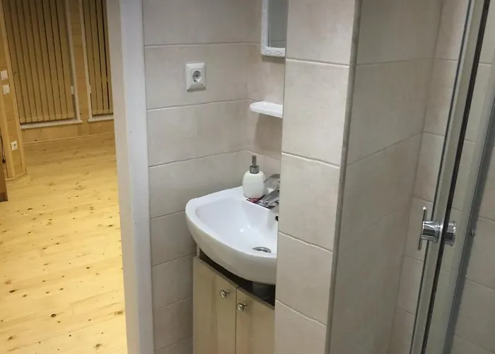 на пекарській Apartman